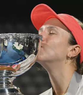 Казахстан вновь на вершине! Еще одна теннисистка выиграла турнир WTA