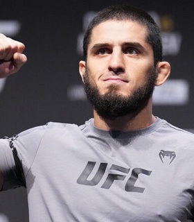Ислам Махачев рассказал, считает ли Порье достойным боя за пояс UFC
