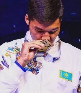 Казахстан выиграл два золота на международном турнире по боксу