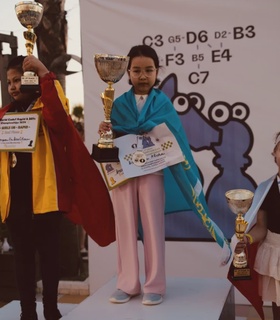 Семилетняя казахстанка стала чемпионкой мира по шахматам
