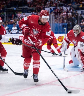Латвия одержала волевую победу над Польшой в овертайме на ЧМ по хоккею 2024