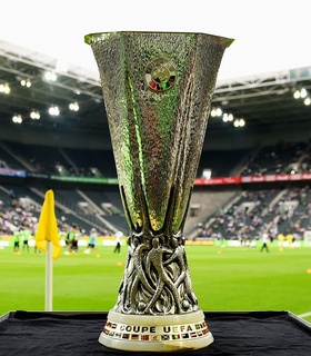 Стали известны главные арбитры финальных матчей Лиги Европы и Лиги конференций 