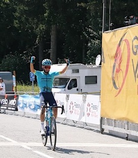 Гонщик команды «Astana Qazaqstan Development Team» занял второе место на последнем этапе «Джиро делла Валле д’Аоста» 