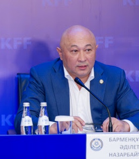 Адлет Барменкулов рассказал о причинах приглашения Станислава Черчесова на пост главного тренера Национальной сборной