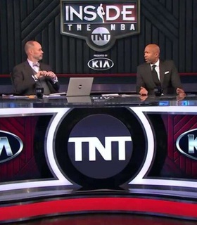 Amazon может пригласить ведущих «Inside the NBA»