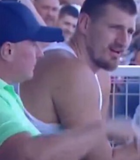 Никола Йокич посетил скачки в Сербии сразу после выигрыша бронзы на Олимпиаде