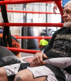 Александр Емельяненко вернулся в рехаб из-за неоднократных переносов боя от Ural FC