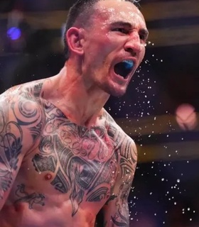 Макс Холлоуэй пообещал не уходить из UFC после поражения