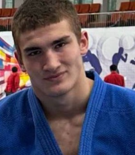 Давид Зозиров спас подростка в московском парке