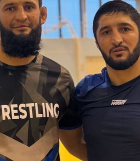Хамзат Чимаев провёл тренировку с двукратным олимпийским чемпионом Абдулрашидом Садулаевым