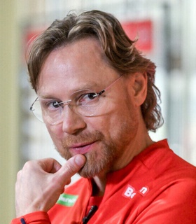 Валерий Карпин размышляет о совмещении работы в сборной и клубе