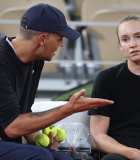 Тренер Елены Рыбакиной обжалует отстранение от работы в WTA-туре