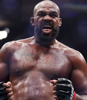 Джон Джонс прокомментировал ситуацию в тяжелом дивизионе UFC