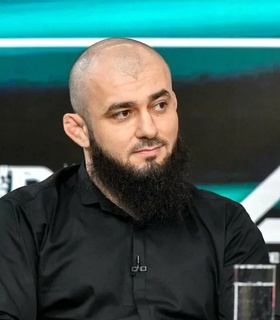 Асланбек Бадаев нашел новых инвесторов для поединка с Сульяновым – гонорары увеличатся