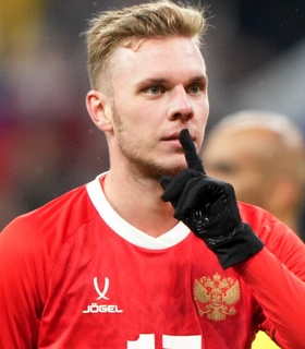 Три игрока сборной России пропустят матч с Беларусью из-за микротравм