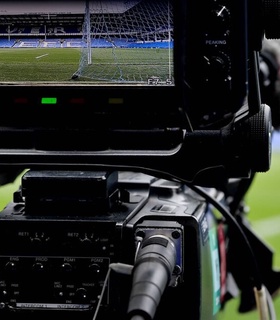 Зрители АПЛ теряют интерес к трансляциям Sky Sports из-за отсутствия интриги в сезоне