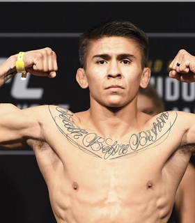 Марио Баутиста считает несправедливым свой рейтинг в UFC
