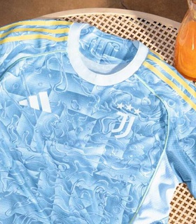 «Ювентус» представил выездную форму от adidas на сезон-2025/26