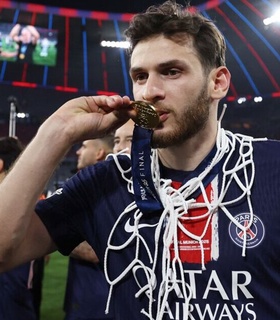 Хвича Кварацхелия оформил два ассиста в матче с «Атлетико» на клубном чемпионате мира