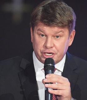 Дмитрий Губерниев сомневается в возможностях Елены Вяльбе представлять Россию за рубежом