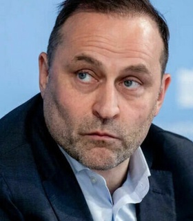 Свищев раскритиковал ИИХФ за игнорирование российских хоккеистов
