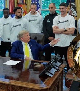 Трамп обсудил трансгендеров в спорте с игроками «Ювентуса»