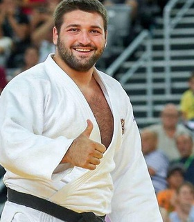 Инал Тасоев завоевал второе золото на чемпионате мира по дзюдо