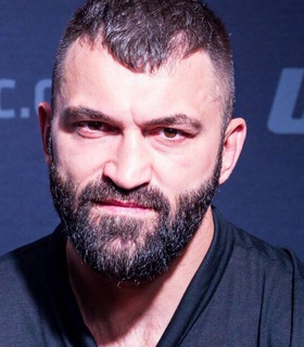 Андрей Орловский встретится с Джошем Коуплендом на Bare Knuckle 22 июня