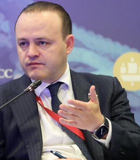 Владислав Даванков поддерживает привлечение ИИ в спорт после расследования против владельцев «Торпедо»