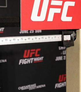 Церемония взвешивания перед UFC Fight Night в Баку: равные результаты у Хилла и Раунтри, Физиева и Бахамондеса