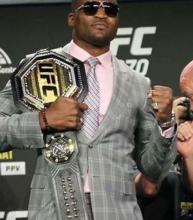 Дана Уайт скептически относится к возвращению Фрэнсиса Нганну в UFC