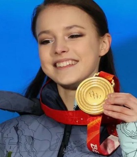 Анна Щербакова поздравила с Международным Олимпийским днем