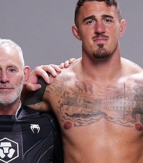 Отец Тома Аспиналла недоволен объявлением его сына чемпионом UFC на пресс-конференции