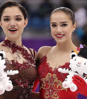 Диана Миронова считает Евгению Медведеву олимпийской чемпионкой