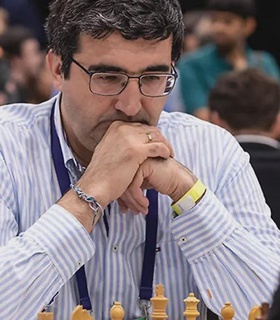 ФИДЕ призывает Крамника отозвать иск о клевете против Давида Навары