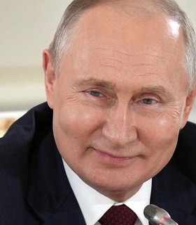 Путин дал совет юным спортсменам, как правильно качать пресс