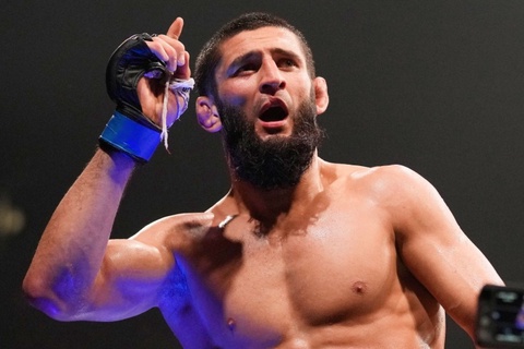 Хамзат Чимаев прокомментировал отказ драться с чемпионом веса Шавката Рахмонова на UFC 300 Хамзат Чимаев прокомментировал отказ драться с чемпионом веса Шавката Рахмонова на UFC 300
