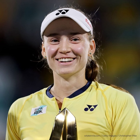 Рыбакина обошла Швентек и Соболенко и стала лидером сезона WTA