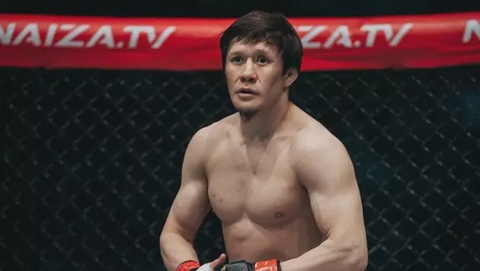 Жумагулов дал честный прогноз на дебютный бой казаха в UFC против брата Хабиба