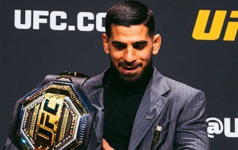 Чемпион UFC Топурия получил гражданство Испании Чемпион UFC Топурия получил гражданство Испании