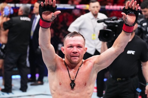 Пётр Ян дрался с травмой на UFC 299 Пётр Ян дрался с травмой на UFC 299