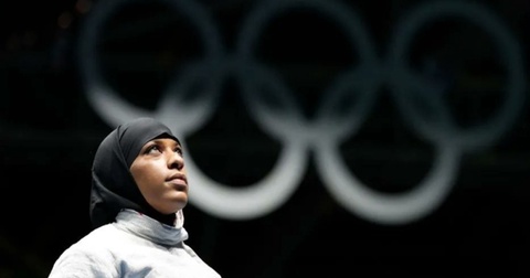МОК позволяет спортсменкам носить хиджабы в олимпийской деревне