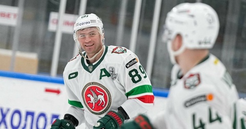 «Ак Барс» может вернуться к диалогу с Лукояновым при устранении неспортивных факторов «Ак Барс» может вернуться к диалогу с Лукояновым при устранении неспортивных факторов