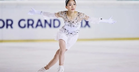 Хана Йошида успешно исполнила тройной аксель на Nebelhorn Trophy