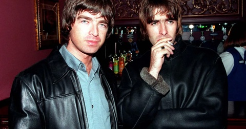 Ожидаемая драка братьев Галлахеров на сцене во время тура Oasis