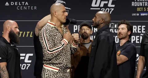 UFC 307: столкновение взглядов между Алексом Перейрой и Халилом Раунтри UFC 307: столкновение взглядов между Алексом Перейрой и Халилом Раунтри