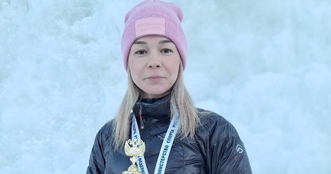 В возрасте 35 лет скончалась действующая чемпионка России по ледолазанию Алена Власова В возрасте 35 лет скончалась действующая чемпионка России по ледолазанию Алена Власова