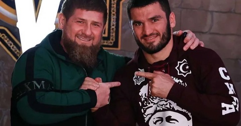 Рамзан Кадыров посетил бой Бетербиев – Бивол в Эр-Рияде Рамзан Кадыров посетил бой Бетербиев – Бивол в Эр-Рияде