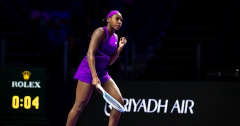 Коко Гауфф впервые вышла в финал WTA Finals, обыграв Арину Соболенко