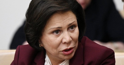 Ирина Роднина высказалась о сравнении Путина и Роналду Ирина Роднина высказалась о сравнении Путина и Роналду
